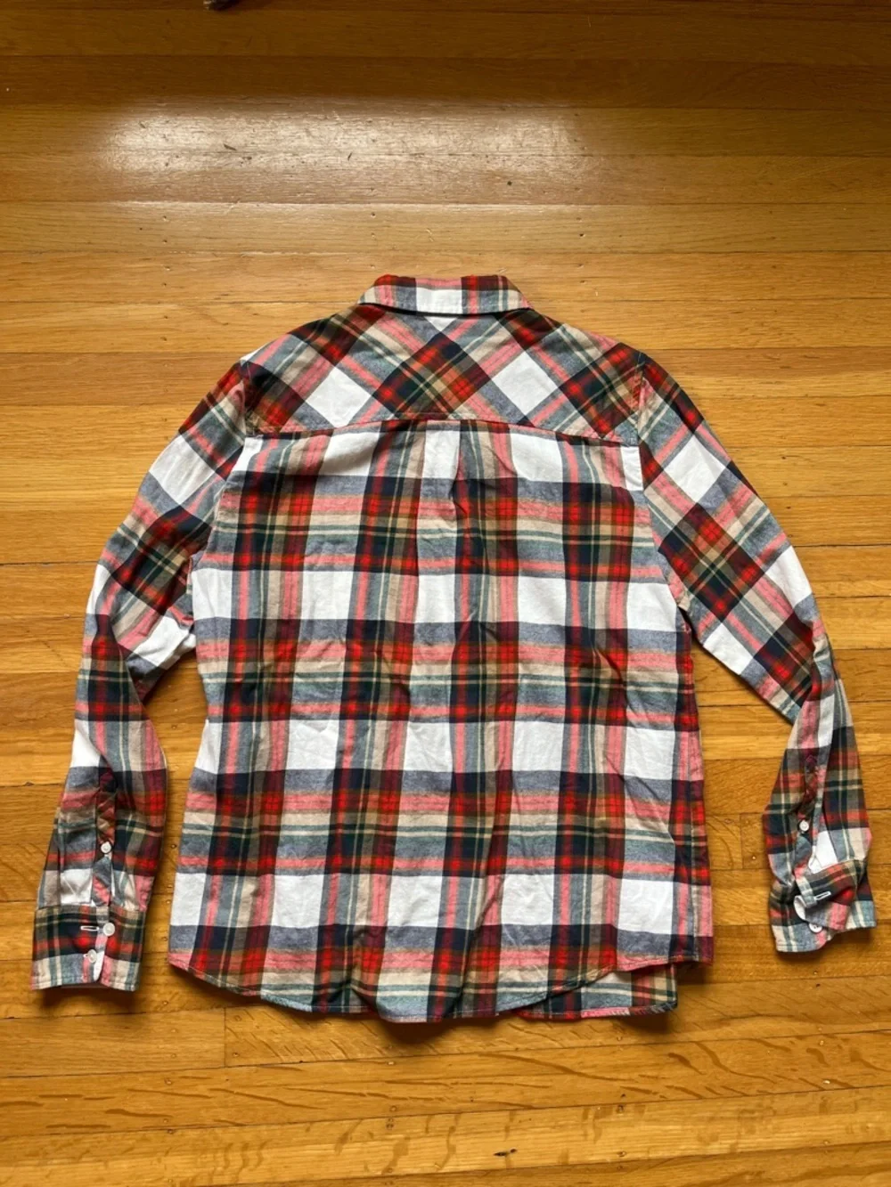 J. Crew women’s plaid shirt tartan white red preppy M normcore cabincore soft!